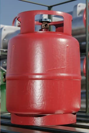 دوستی باهاش از دستم خارج شده نمیخام فکر کنی خلاف میلت عمل کردم دارم دست و پا میزنم جلوی راهت نباشم امیدوارم بشه بدون اینکه خ